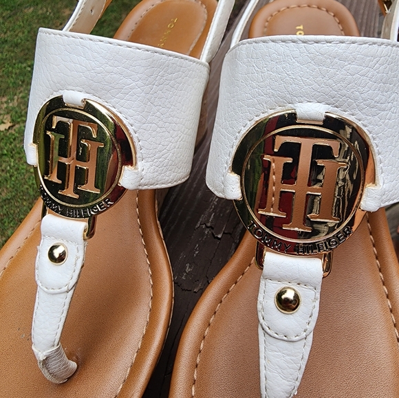 Tommy Hilfiger Wedge Sandals 7M - Picture 4 of 9